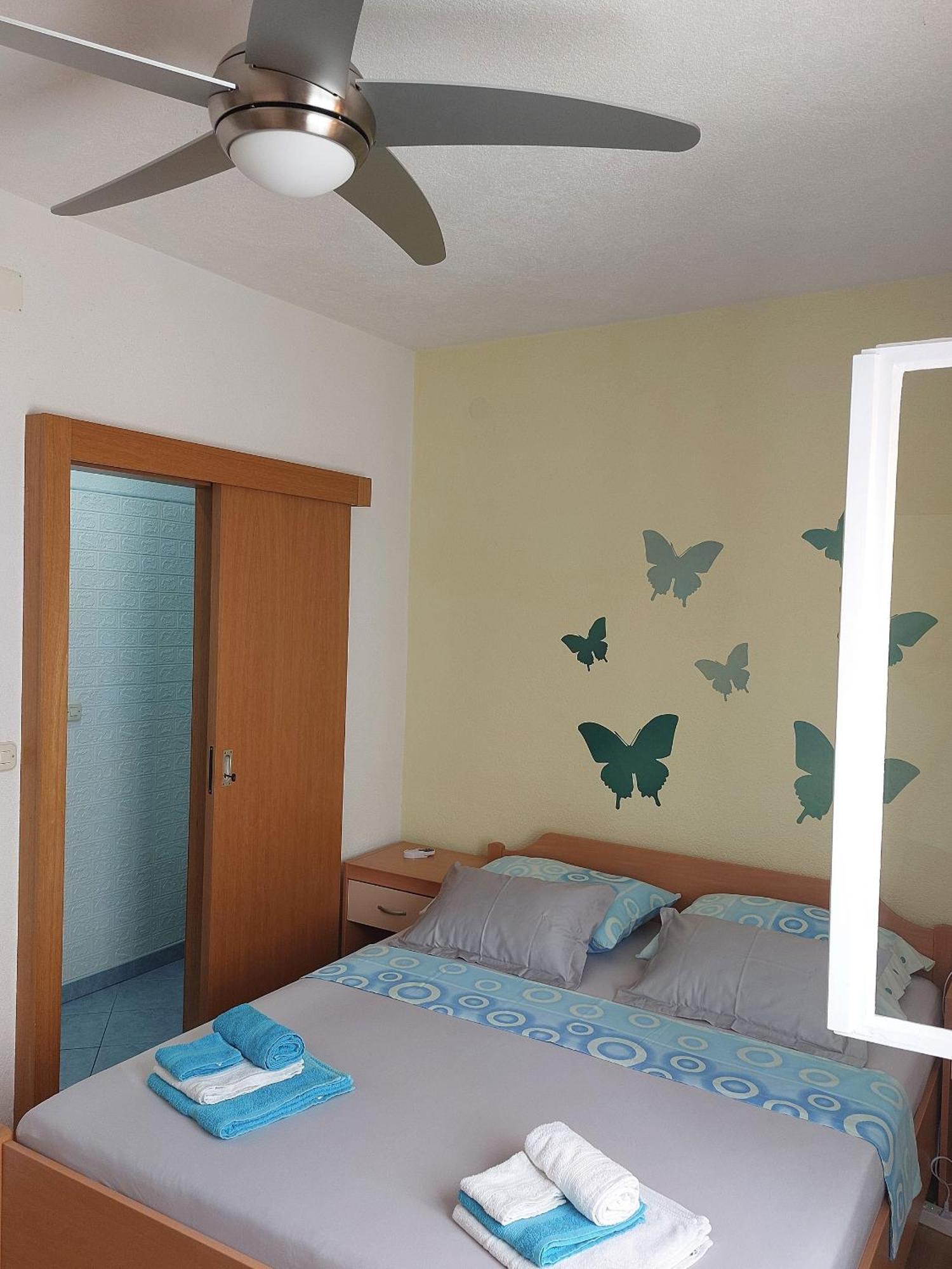 Apartments With A Parking Space Postira, Brac - 2911 Chambre photo